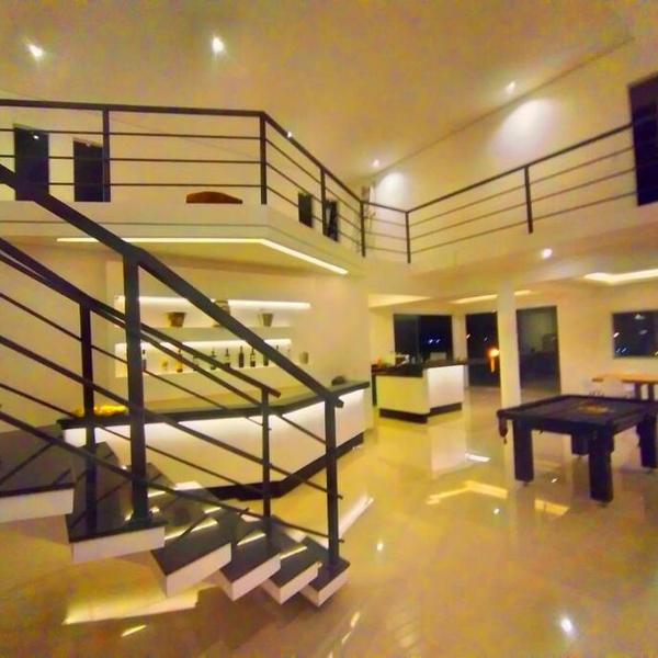 Casa na Represa de Joanópolis em Condominio