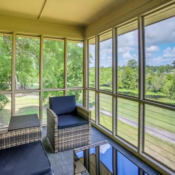Sunset Beach Golf Condo with Pool about 2 Mi to Beach!, hotel in Sunset Beach