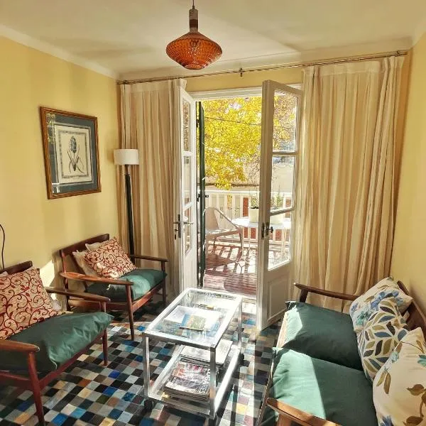 Pato’s Guest House, hotel in Mendoza