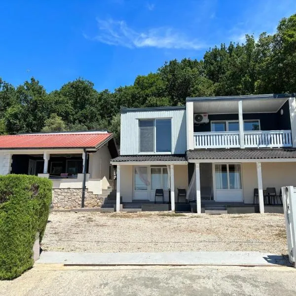 Apartmani Bošnjak, hotel v destinácii Starigrad-Paklenica