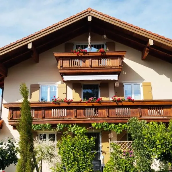 Ferienwohnung Knospe – hotel w mieście Waging am See