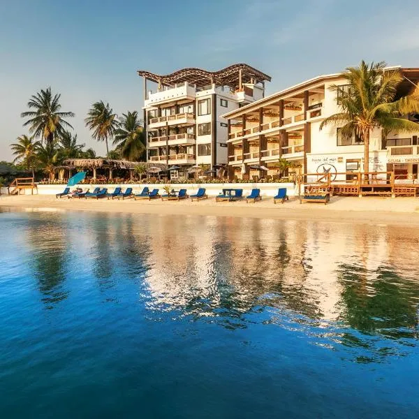 Brisas Del Mar Beach + Dive Resort: Roatán'da bir otel