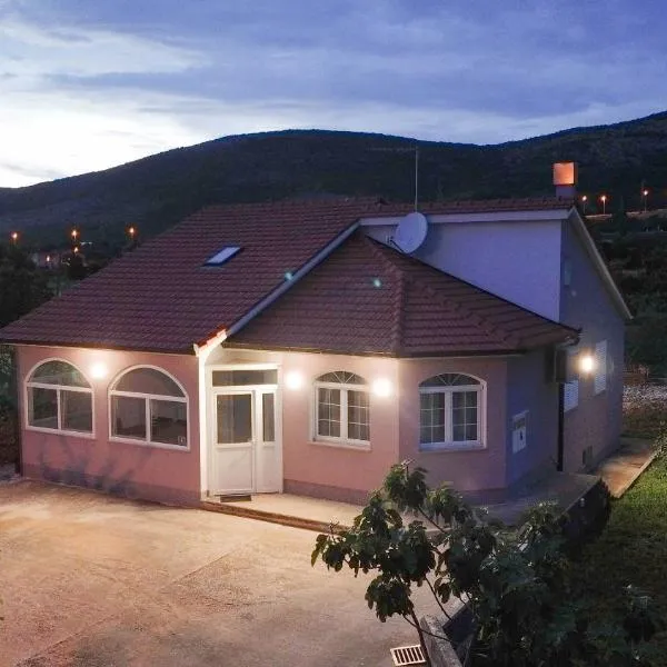 House Cord Dugopolje, hotel in Dugopolje
