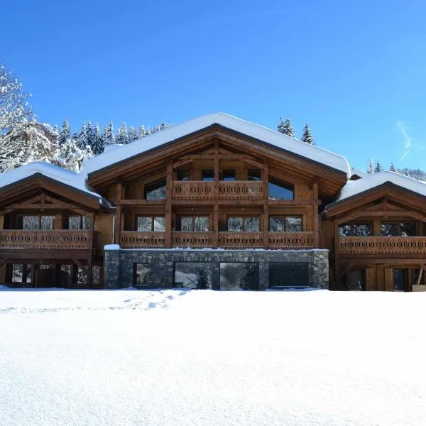 Les Chalets d'Adelphine & SPA, hotel v destinaci Les Gets