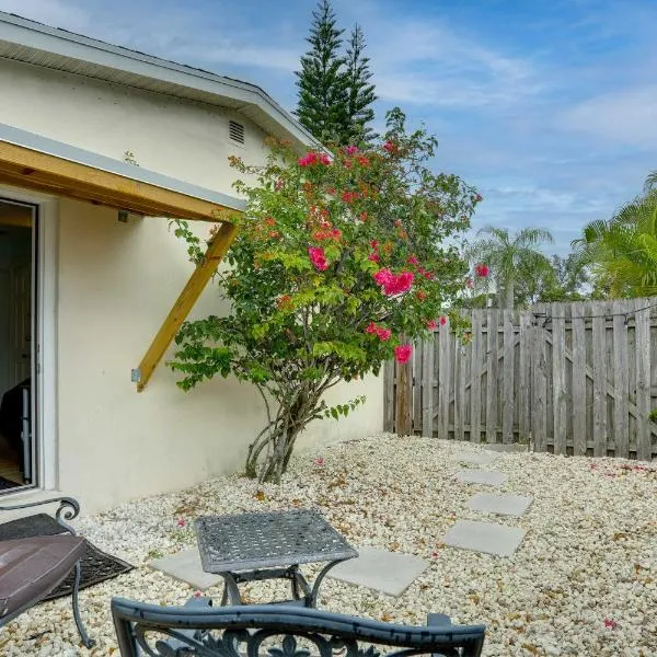 Pet-Friendly Stuart Studio Less Than 3 Mi to Downtown!, hotell i Stuart