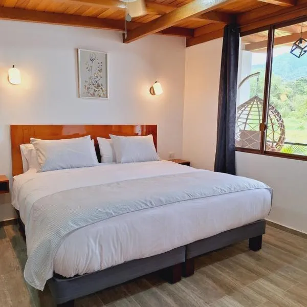 Royal River Suites & Spa Aparthotel, hotel v destinaci Mindo