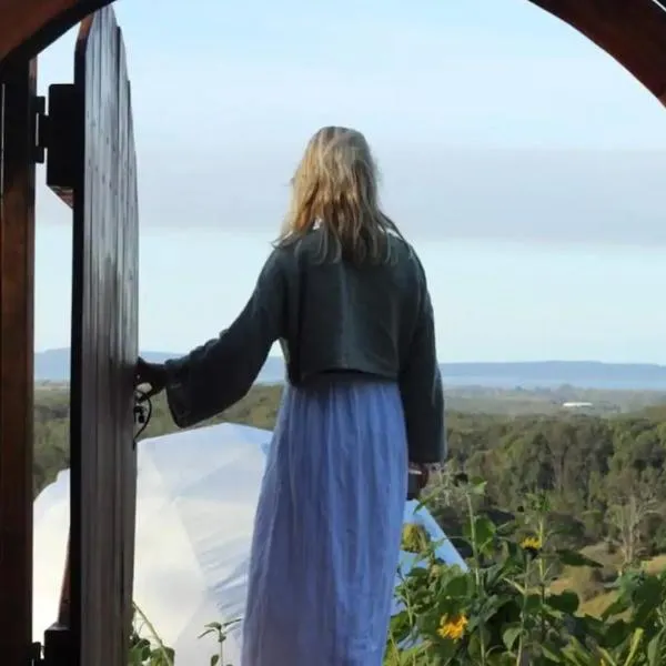 Noosa Earth Element Dome - Breathtaking Views, hotel v destinaci Cootharaba