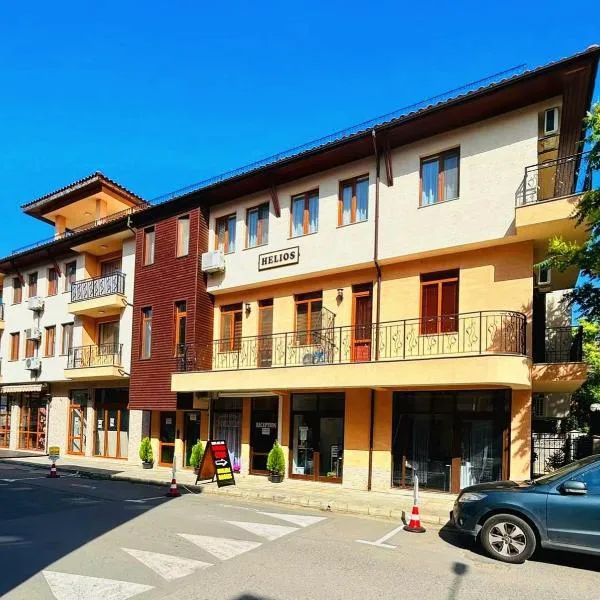 Family Hotel Helios, viešbutis Saulėtame Krante