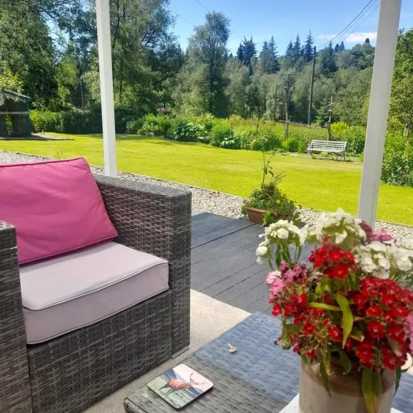 Pinetree Cottage, dog friendly, Holiday let, Callander Invertrossachs, hotel di Callander