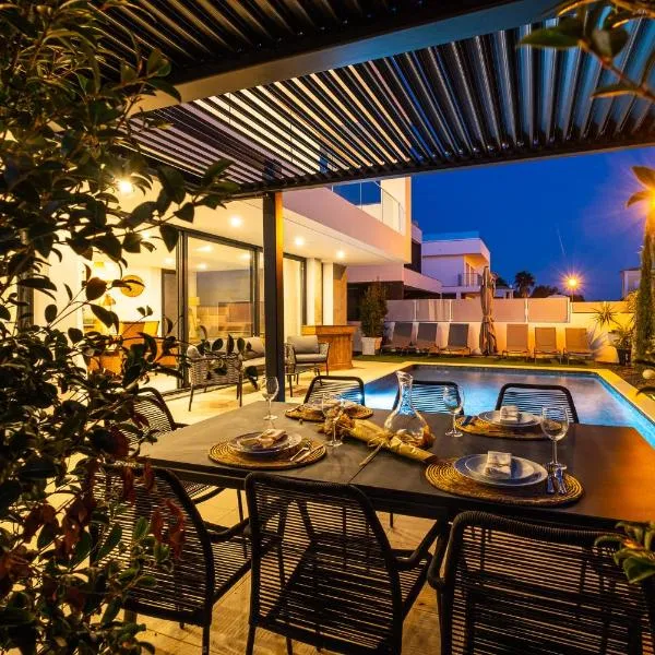 Villa kambolé, hotel in Albufeira