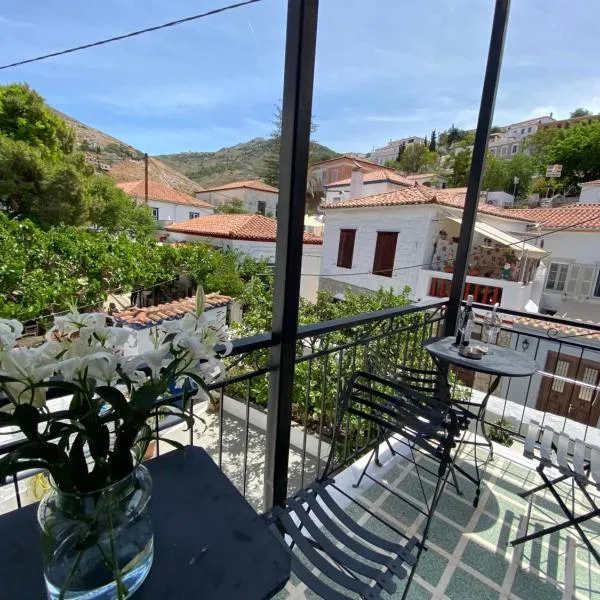 Douskos Uptown Living, ξενοδοχείο στην Ύδρα