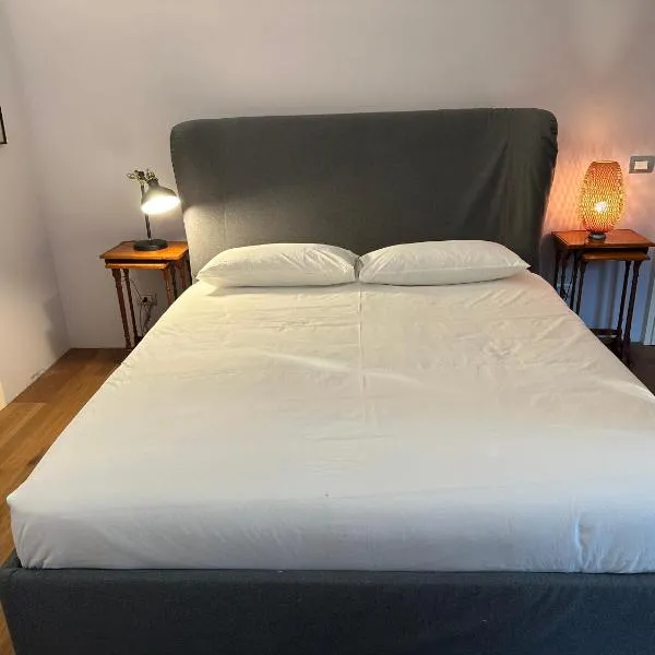Villa Dom, Hotel in Piacenza
