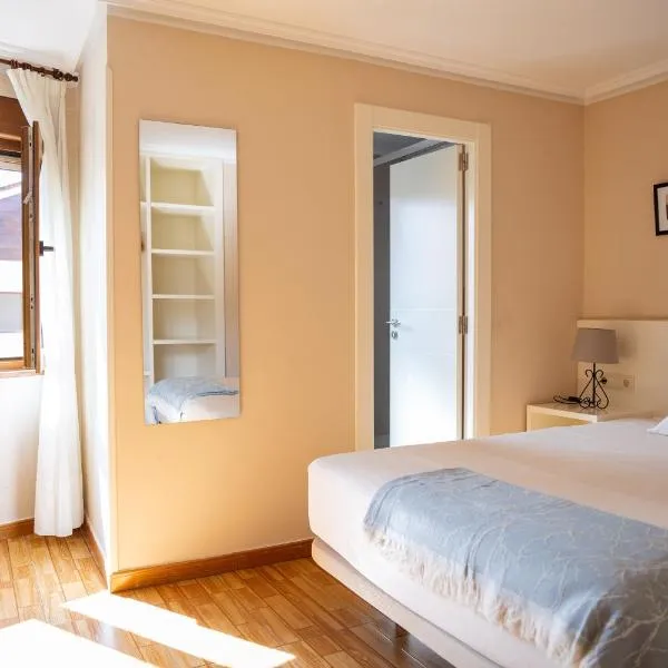 Pensión San Jorge, hotel v destinaci Nueva de Llanes