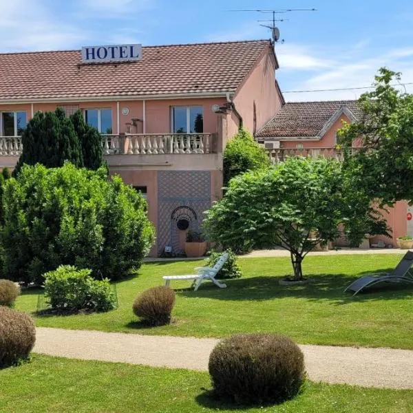 Hôtel Côté Jardin, hotel di Vaucouleurs