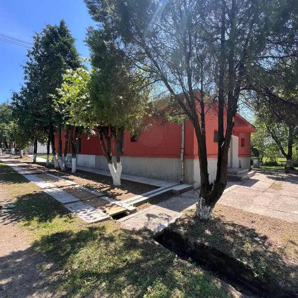 Route 68 Hostel Gurasada Park, hotel en Gothatea