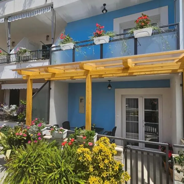 Goga Luxury two Levels Apartment, hotel v destinaci Seget Vranjica