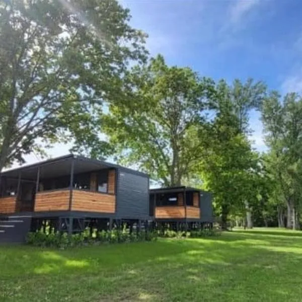 BIG BERRY KOLPA - KIWI mobile house, Metlika, hotel v destinaci Gradac