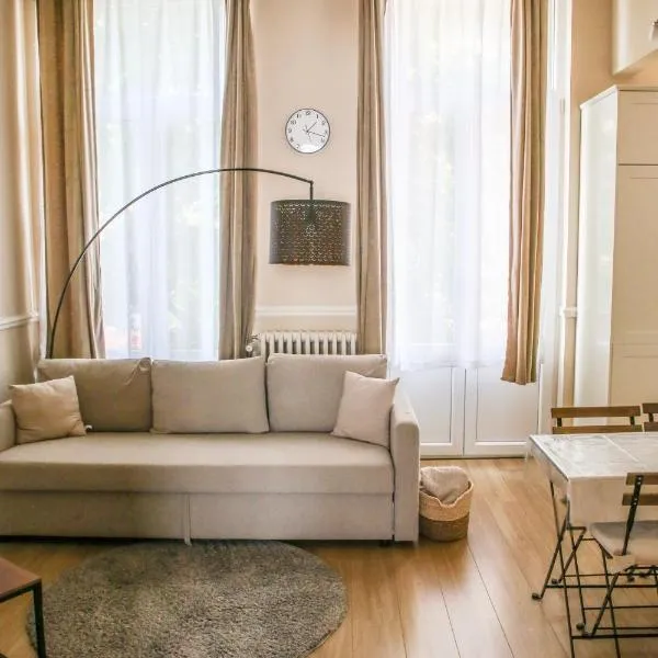 Appartement hôtel BRUXELLES CENTRE, hotel di Brussels