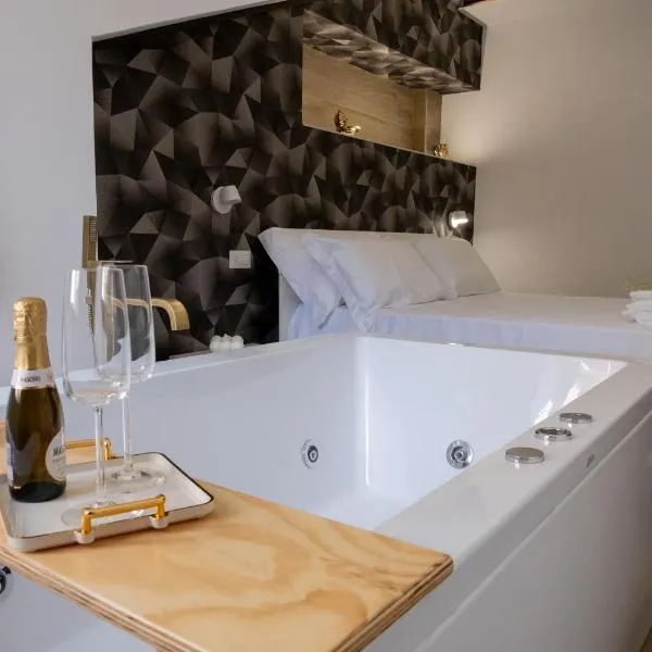 Coraline Deluxe Rooms, hotel v destinaci Castellammare di Stabia