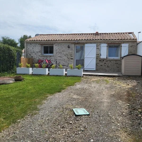 Maisonnette A Bretignolles sur Mer 2 personnes, hôtel à Saint-Julien-des-Landes