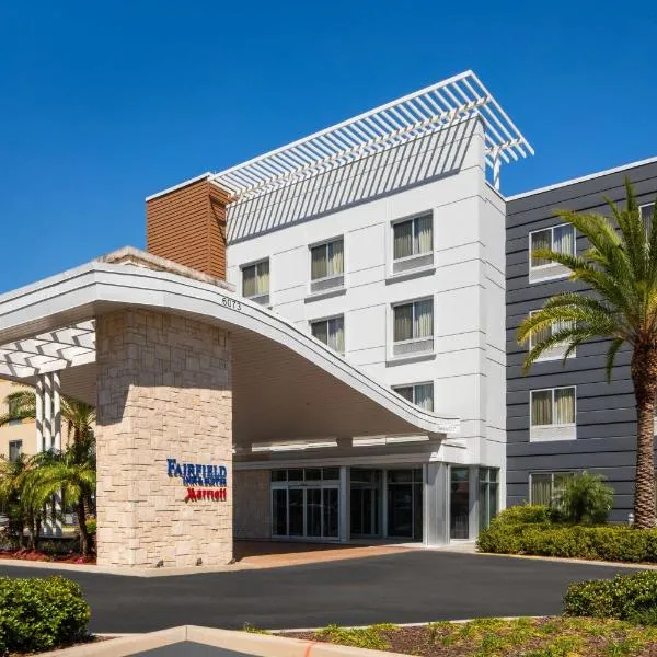 Fairfield Inn & Suites by Marriott Orlando Kissimmee/Celebration, hotel em Orlando