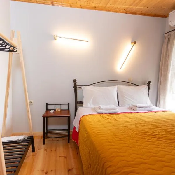 To spiti sto castro, hotel in Nafpaktos