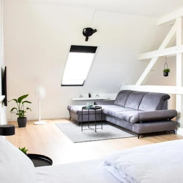 stycoz - Modernes Loft - 60 m2 - Küche - Parken, hotel v destinaci Starnberg