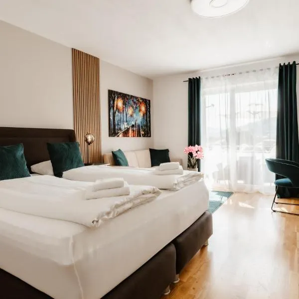 Seeblick Apartment, hotel v destinaci Faak am See