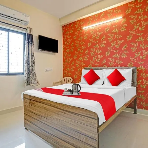 Krishna Service Apartment: Dhantoli şehrinde bir otel