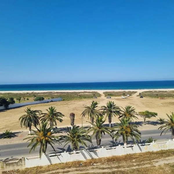 Bel appartement face à la méditerranée, khách sạn ở Bizerte