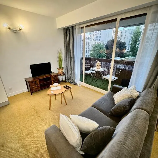 Appartement avec piscine, hotel i Paris