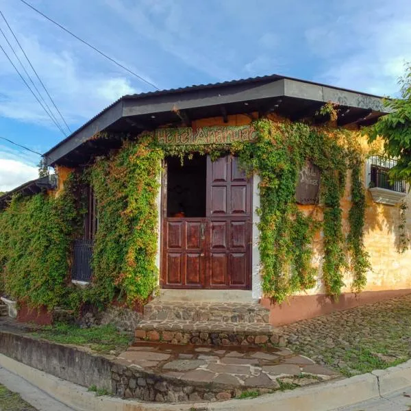 Hotel Anáhuac, khách sạn ở Juayúa