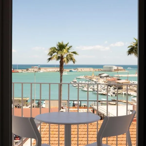 SAVANTO, hotel v mestu Termoli