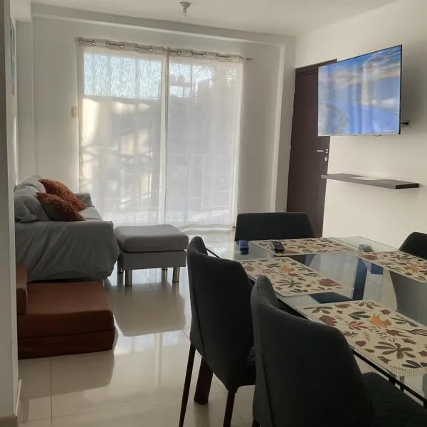 Apartamento familiar amoblado, hotel in Pimentel