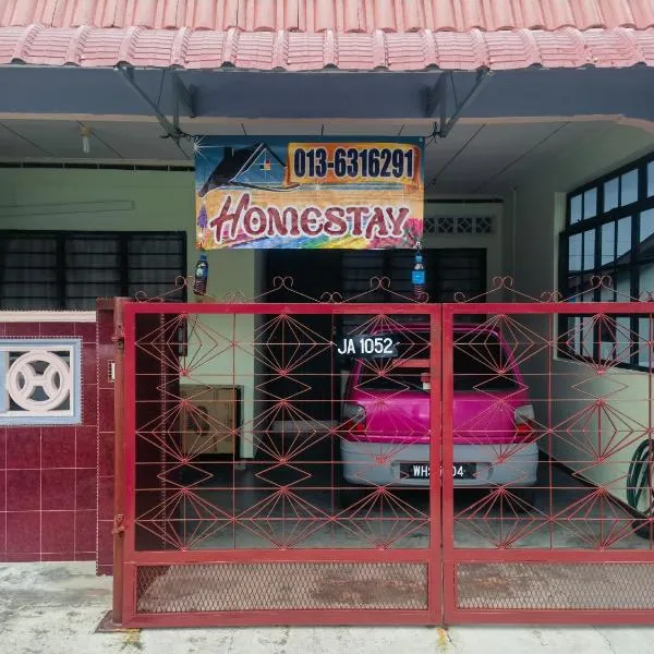 Urban Escape Homestay Melaka, hotel in Merlimau