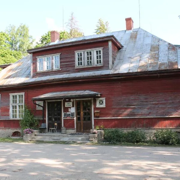 Lindi kooli kohvik, hotel v destinaci Pärnu