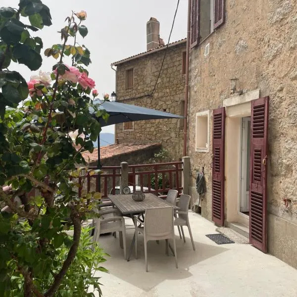 Maison de caractère rénovée Coggia, hotel v destinácii Coggia