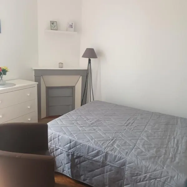 Appartement f3, hotel v destinácii Cormeilles-en-Parisis
