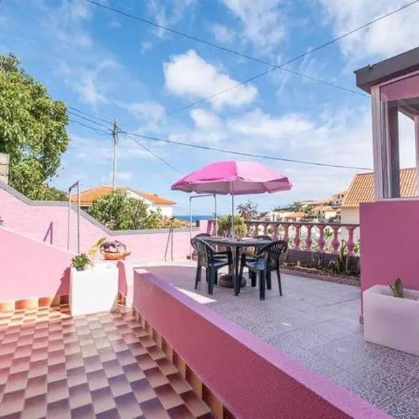 Casa Fonte do Serrado, hotel in Caniçal