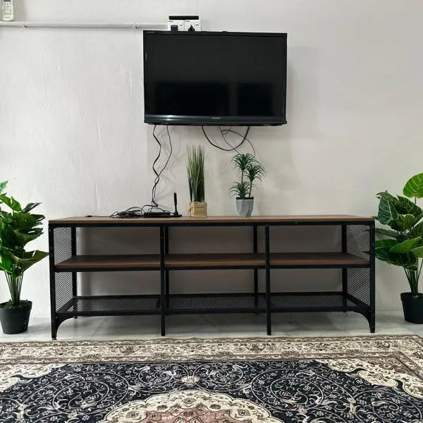 Homestay Kakak Adek 2, hótel í Simpang Ampat
