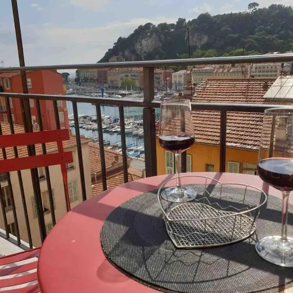 Balcony last floor harbour Nice parking on demand โรงแรมในนีซ