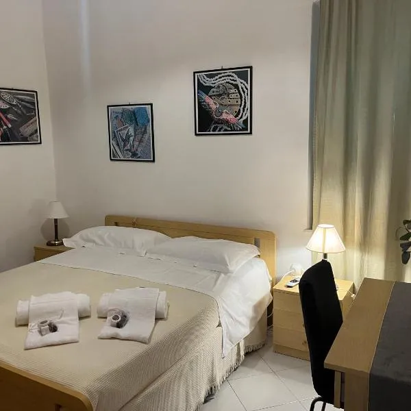 CASA DONATELLA a pochi passi dal mare, hotel a Levanto