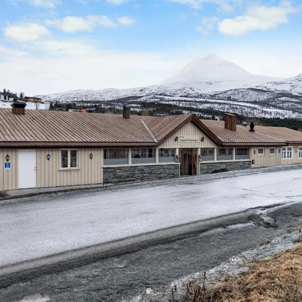 Lyngseidet Gjestegård, hotell i Leirbukta