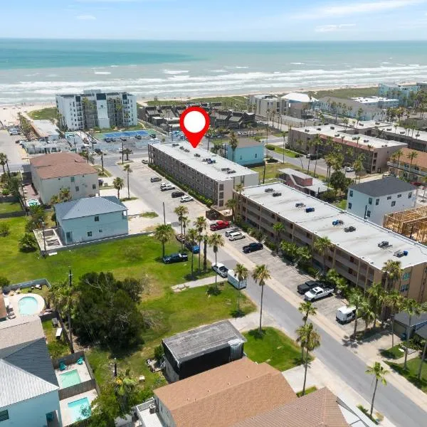 2 Bed 1 Bath Condo By Beach & Entertainment, hotel en South Padre Island