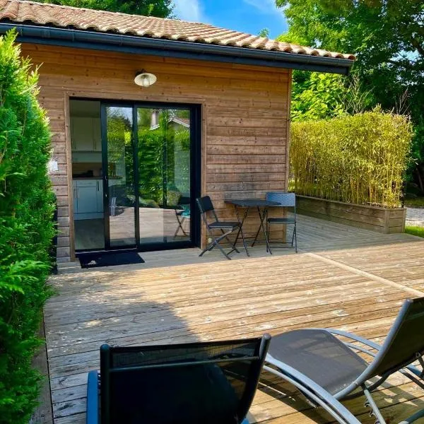 Casa Tagomago, hotel in Andernos-les-Bains