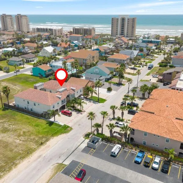 1st Floor 2 Bed 2 Bath Condo w Pool By Beach, hotel v destinaci South Padre Island