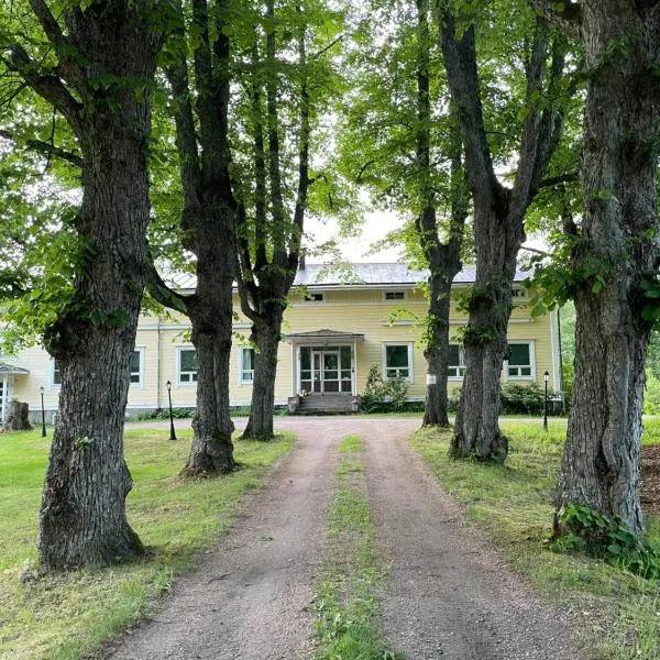 Lindallén Guest House, hotel v destinaci Fiskars