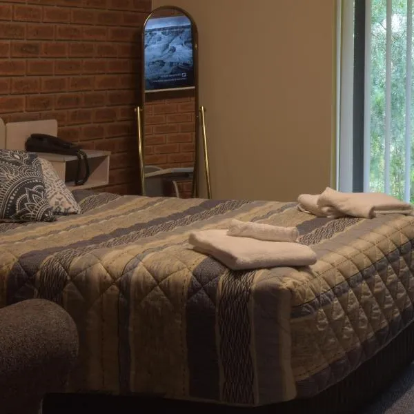 Burra Motor Inn, hotel in Burra