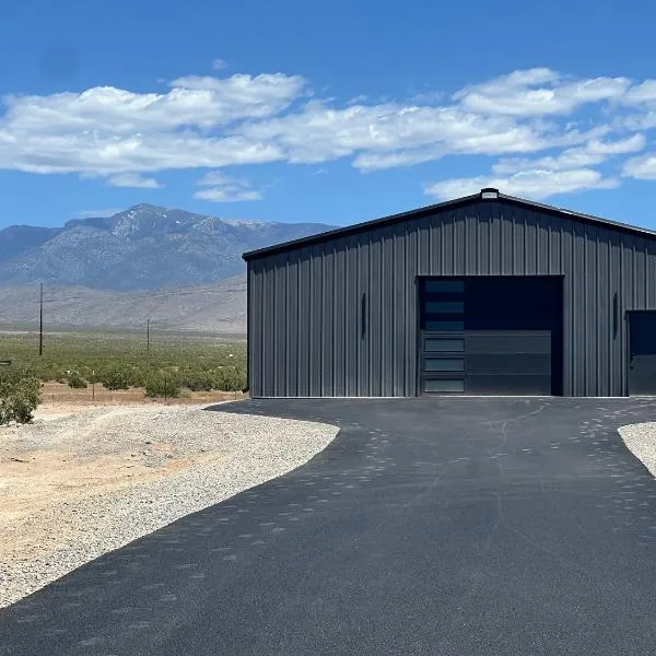 Barndominium Desert Escape, hotel v destinaci Pahrump