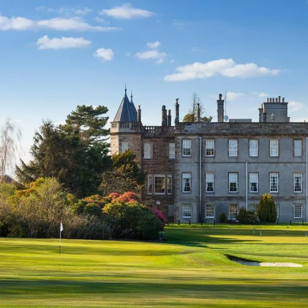 Dalmahoy Hotel & Country Club, hotel in Cobbinshaw